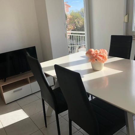 Apartments Tepavac Novi Vinodolski Bagian luar foto