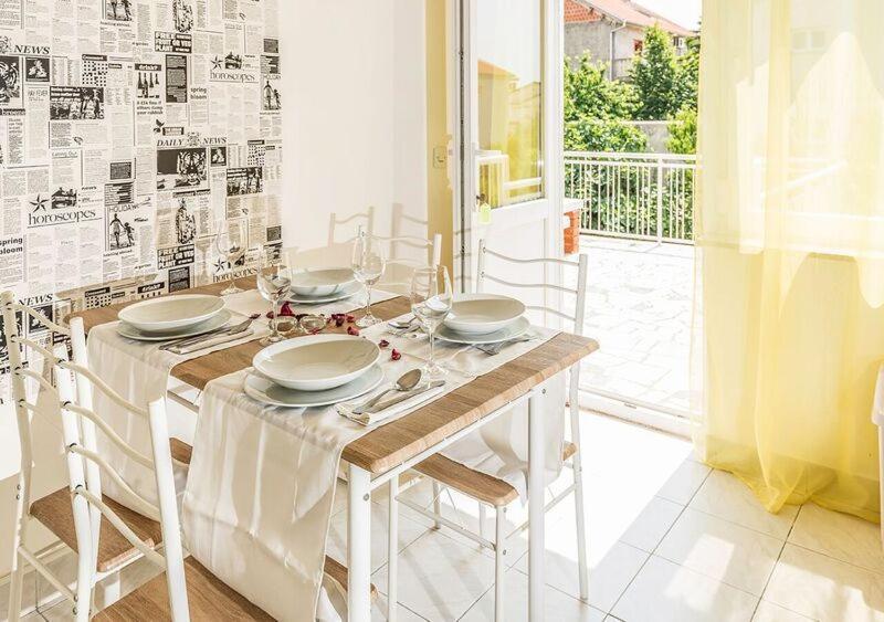 Apartments Tepavac Novi Vinodolski Bagian luar foto