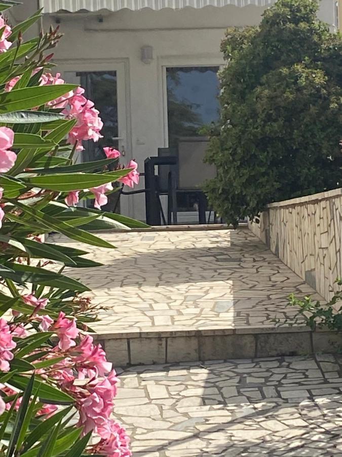 Apartments Tepavac Novi Vinodolski Bagian luar foto