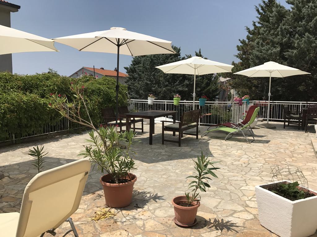 Apartments Tepavac Novi Vinodolski Bagian luar foto